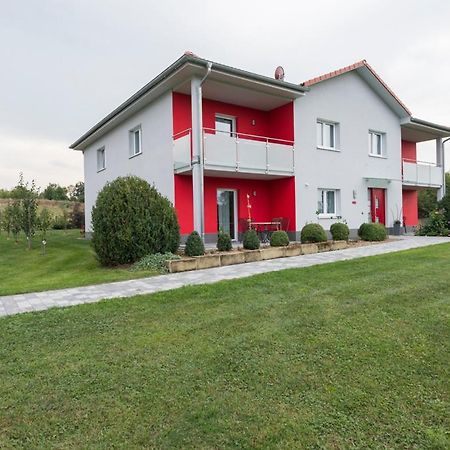 Hofmann'S Apartements & Ferienwohnungen Обердакштеттен Экстерьер фото